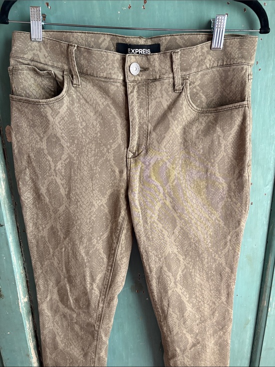 Express Pants - Express Skinny Pants in Olive Snake-Print
